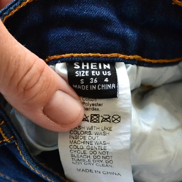 SHEIN Dark Wash Skinny  Jeans - Picture 6 of 6